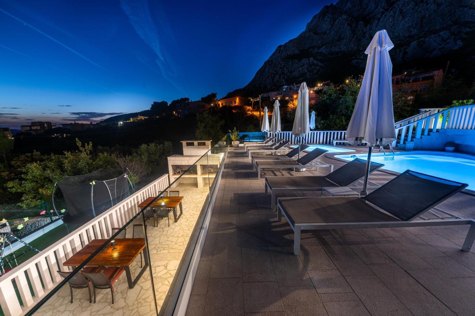 Villa Hills Makarska Exteriör bild