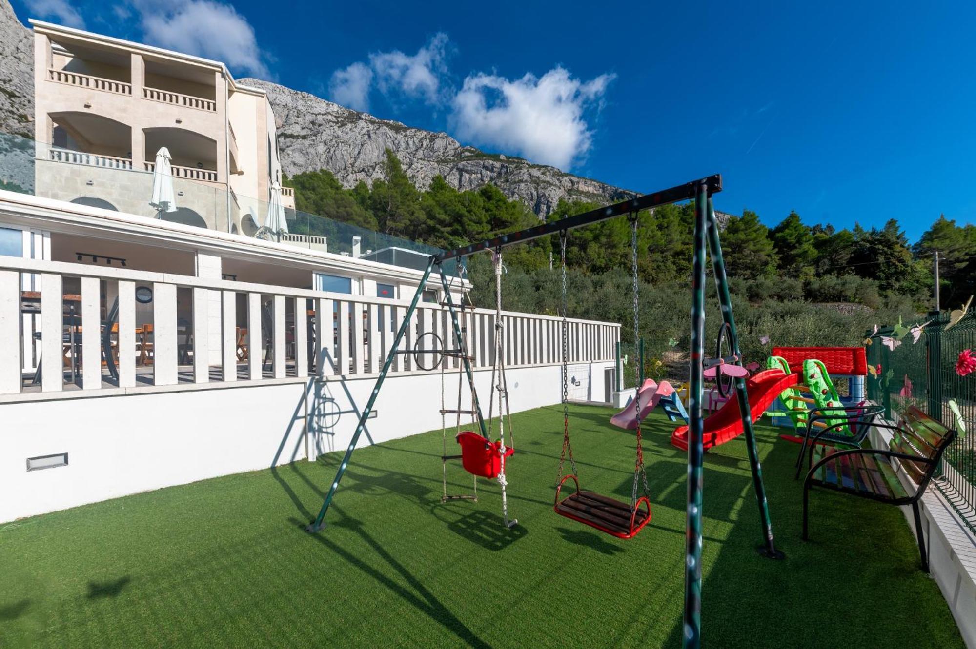 Villa Hills Makarska Exteriör bild